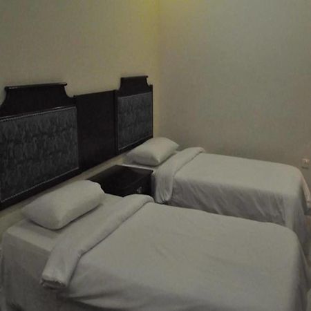מכה Refaaf Al Azizia Hotel מראה חיצוני תמונה